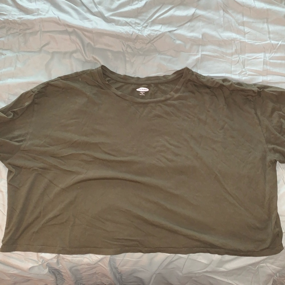 Old navy crop t shirt